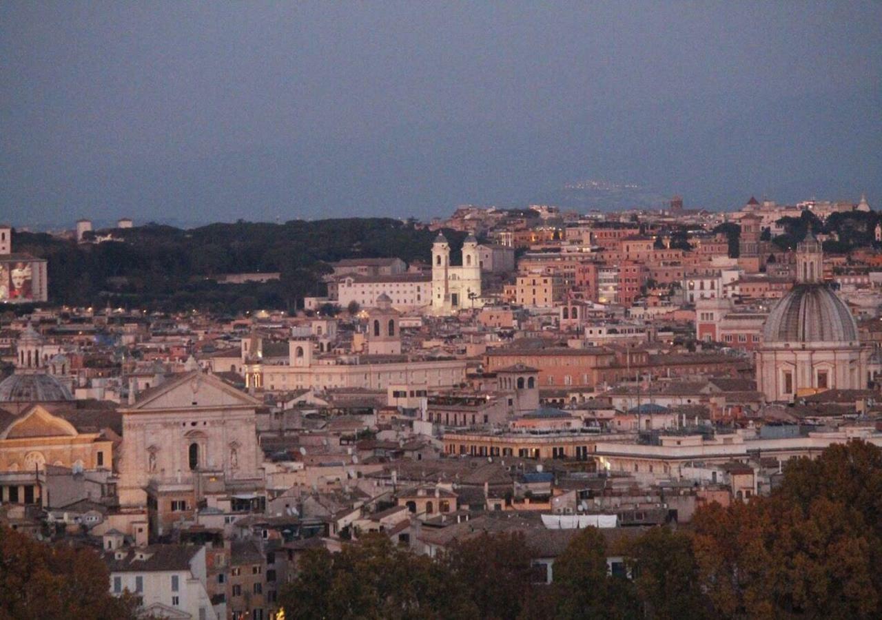 Vatican In The Moonlight Apartment — Foto 3